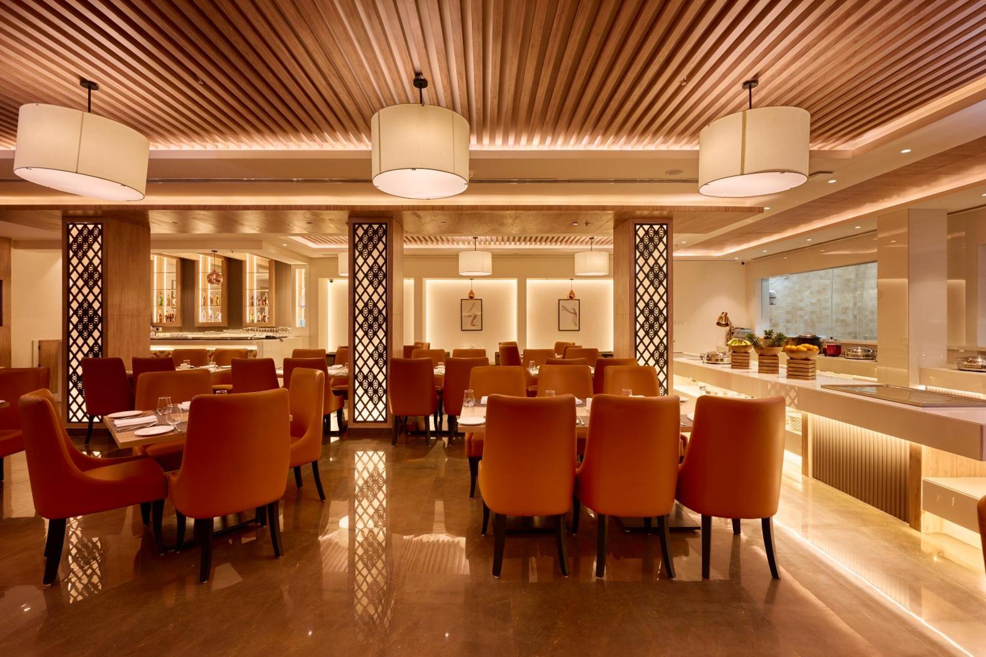 Delite Sarovar Portico Faridabad Ngoại thất bức ảnh